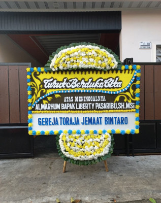 Papan Bunga Duka di Muara Ancalong